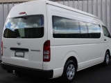 10 passenger minibus